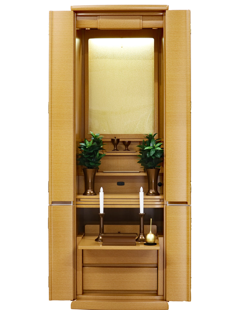 創価学会 家具調仏壇 「メイビス」 ライト:無事納品され新たな歓喜のスタートをされ喜びの設置画像を頂きました