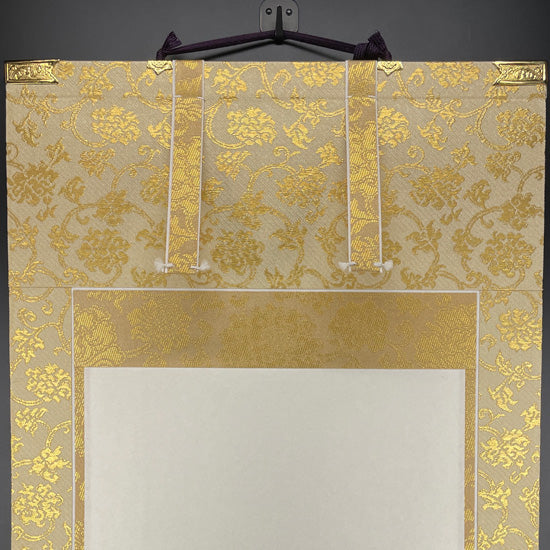 創価学会のご本尊様専門:しみぬき・表装替え・仕立て直しを行ったお客様のご本尊様到着時のリアルな声をお聞きください!