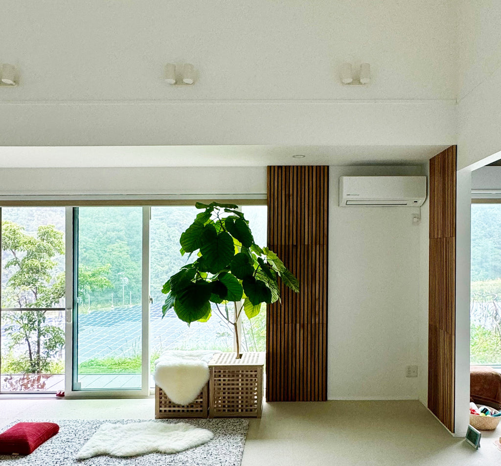 中古仏壇 1261 「51 本黒檀 尾長鳥」:こんなにもお題目があがるものかと自分でも驚いていますとのお声を頂きました!