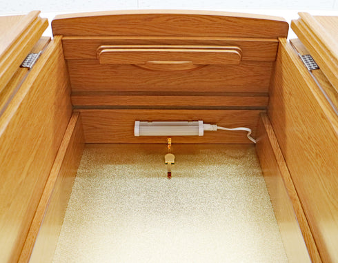 Soka Gakkai Compact Buddhist Altar "Chance" Available in 2 colors Special Gohonzon available