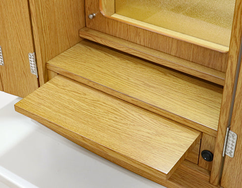 Soka Gakkai Compact Buddhist Altar "Chance" Available in 2 colors Special Gohonzon available